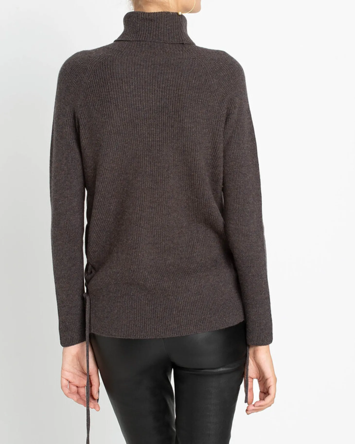 Pull Cachemire Col Roule Avec Lacets