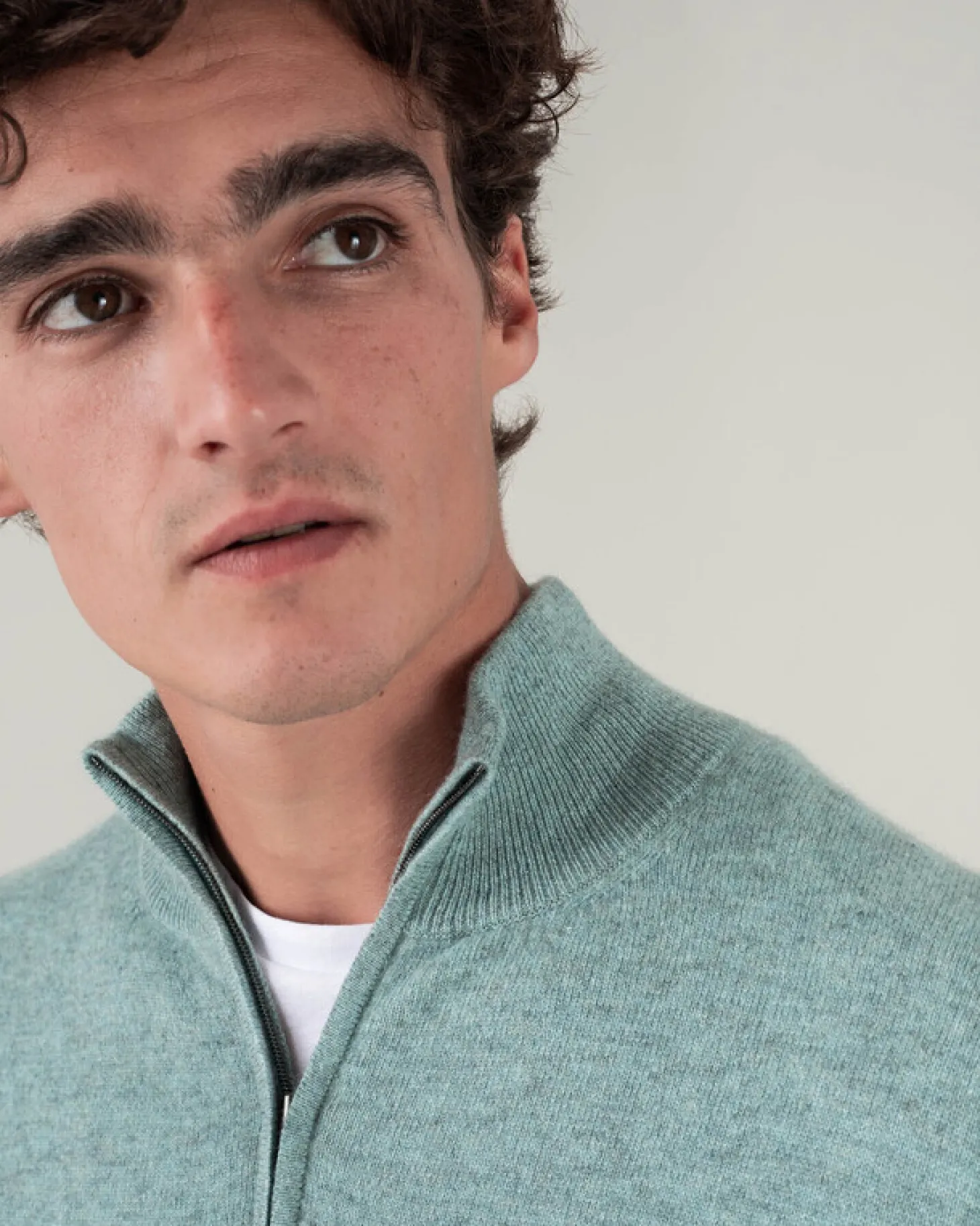 Pull Cachemire Homme Col Roule Uni Avec Patchs Aux Coudes