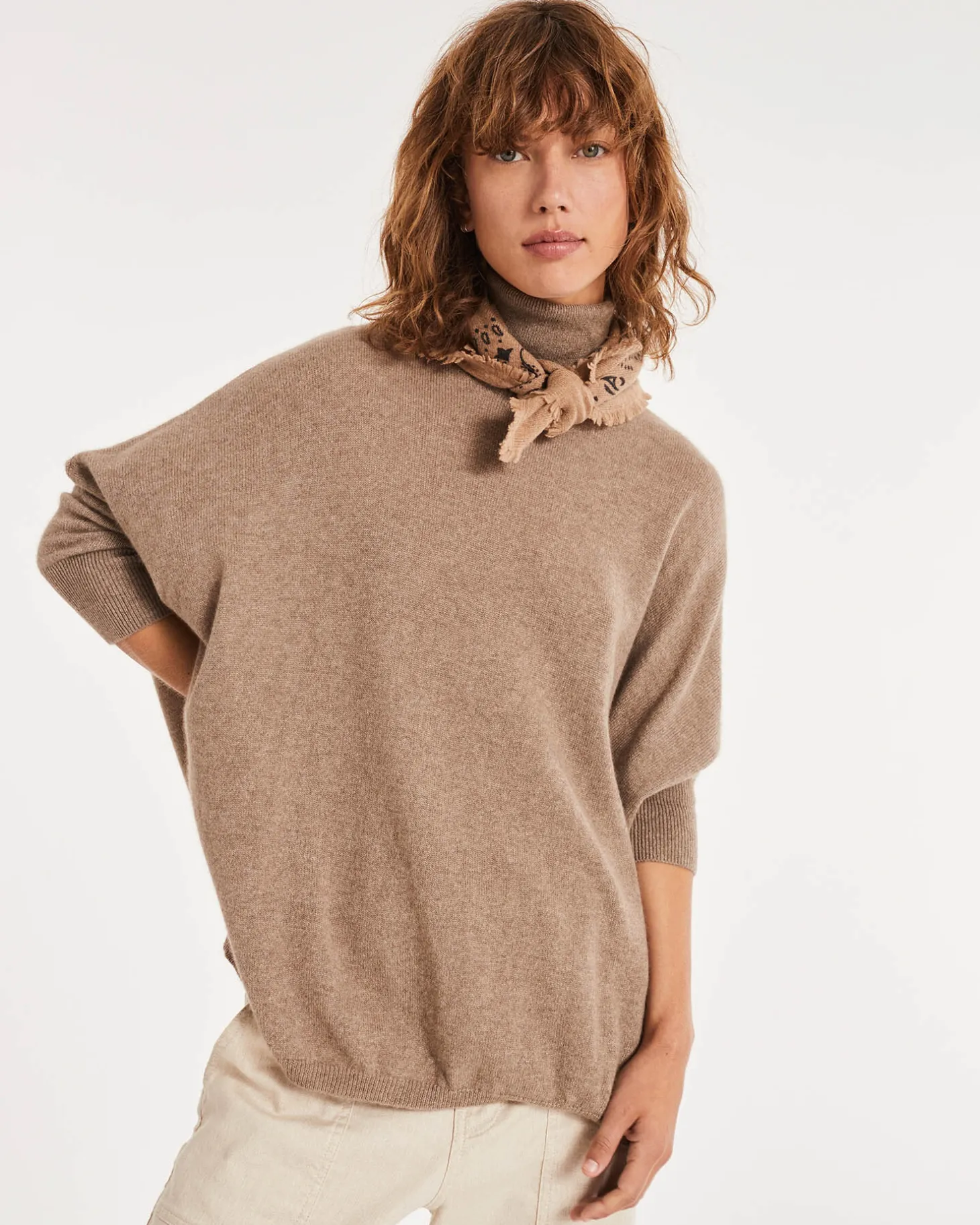 Pull Col Roule Oversize Manches Longues