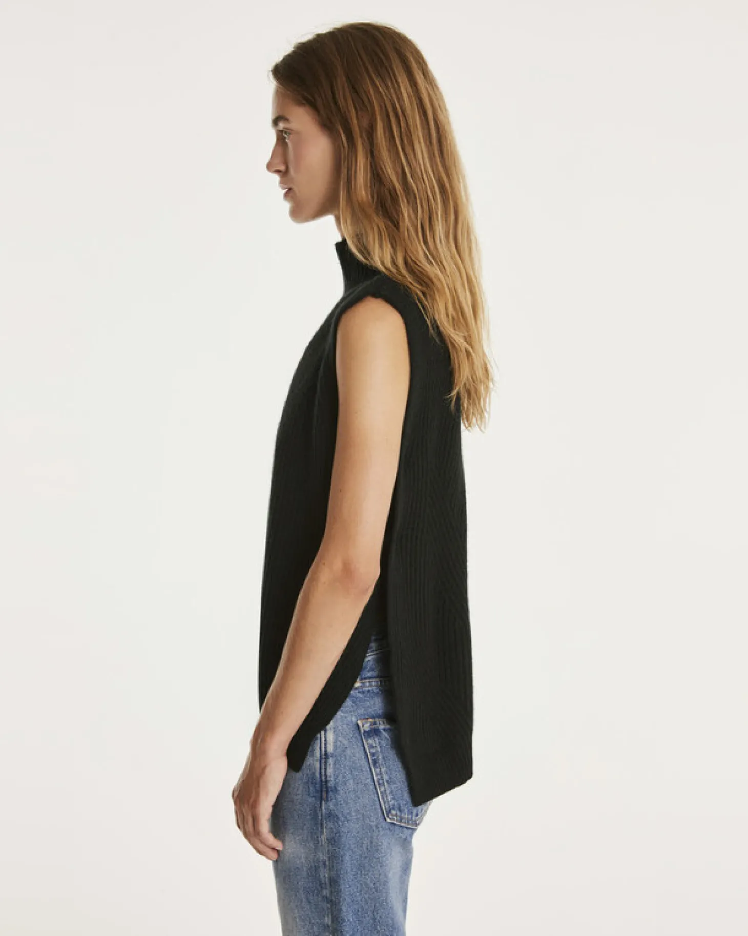 Pull En Cachemire Sans Manches A Col Cheminee