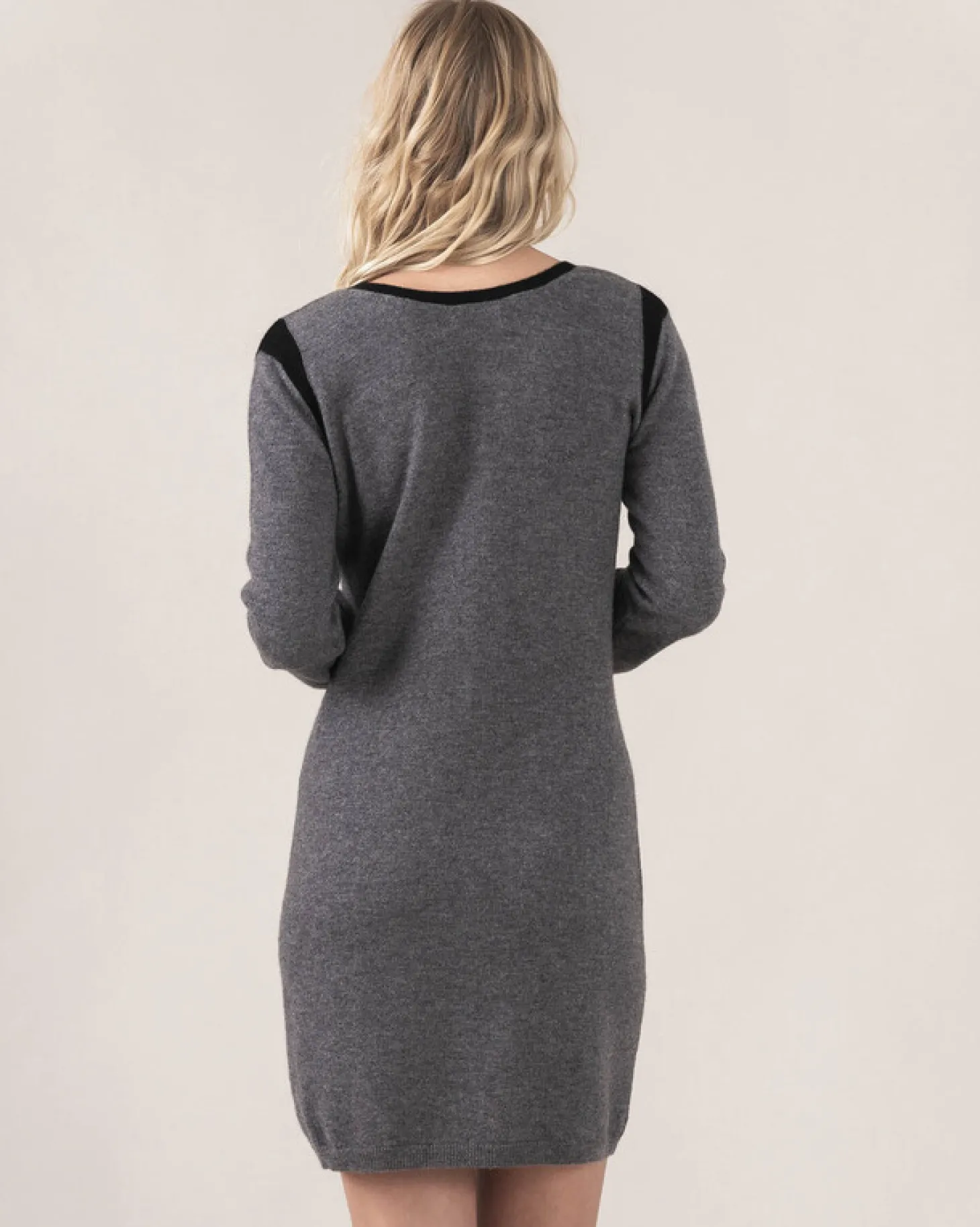 Robe Cachemire Col V Manches Longues