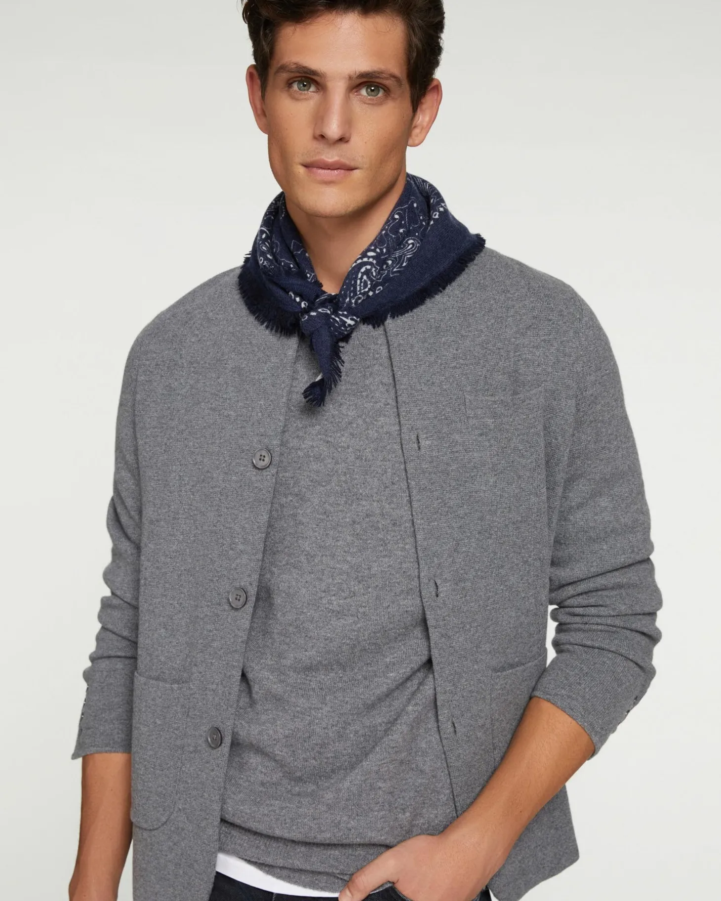 Veste Cachemire A Boutons